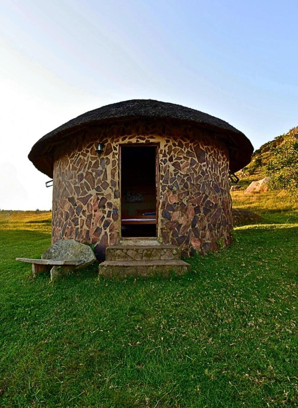 Гостевой дом Sobantu Guest Farm Piggs Peak Экстерьер фото